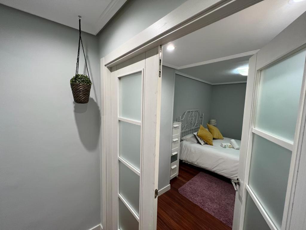 ベルメオItsasoko Izarra, Apartamento Con Encanto En El Casco Viejo.アパートメント エクステリア 写真